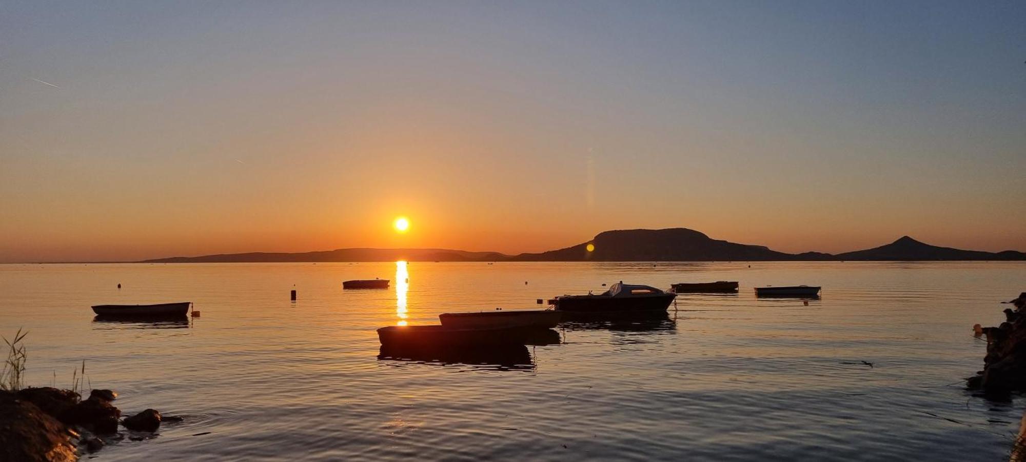Sunset Plage Apartman Fonyód Екстериор снимка